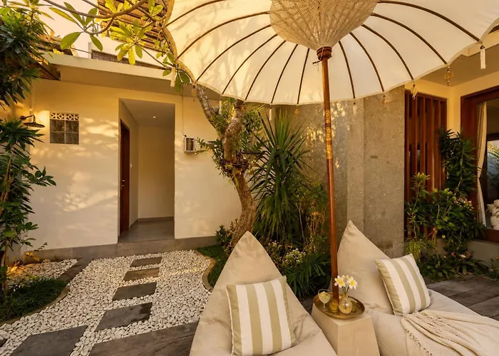 Pavilion Pool In Pererenan By Nusa Havens Villa *